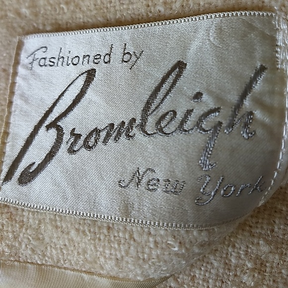 Vintage Ladies Coat - Picture 5 of 5